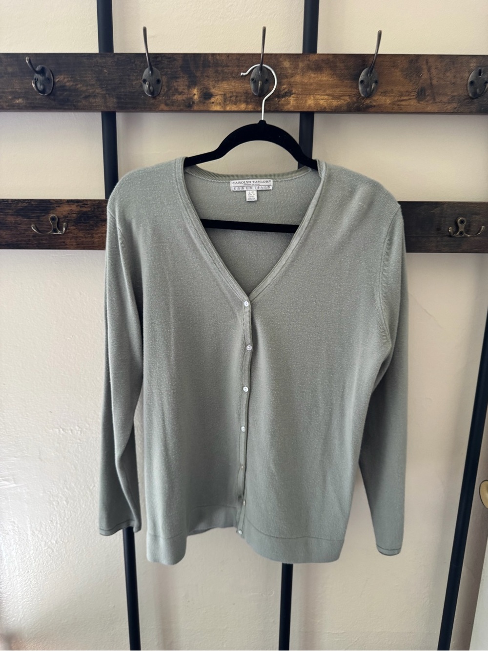 Caslon V-Neck Button Cardigan SET - Sage Green